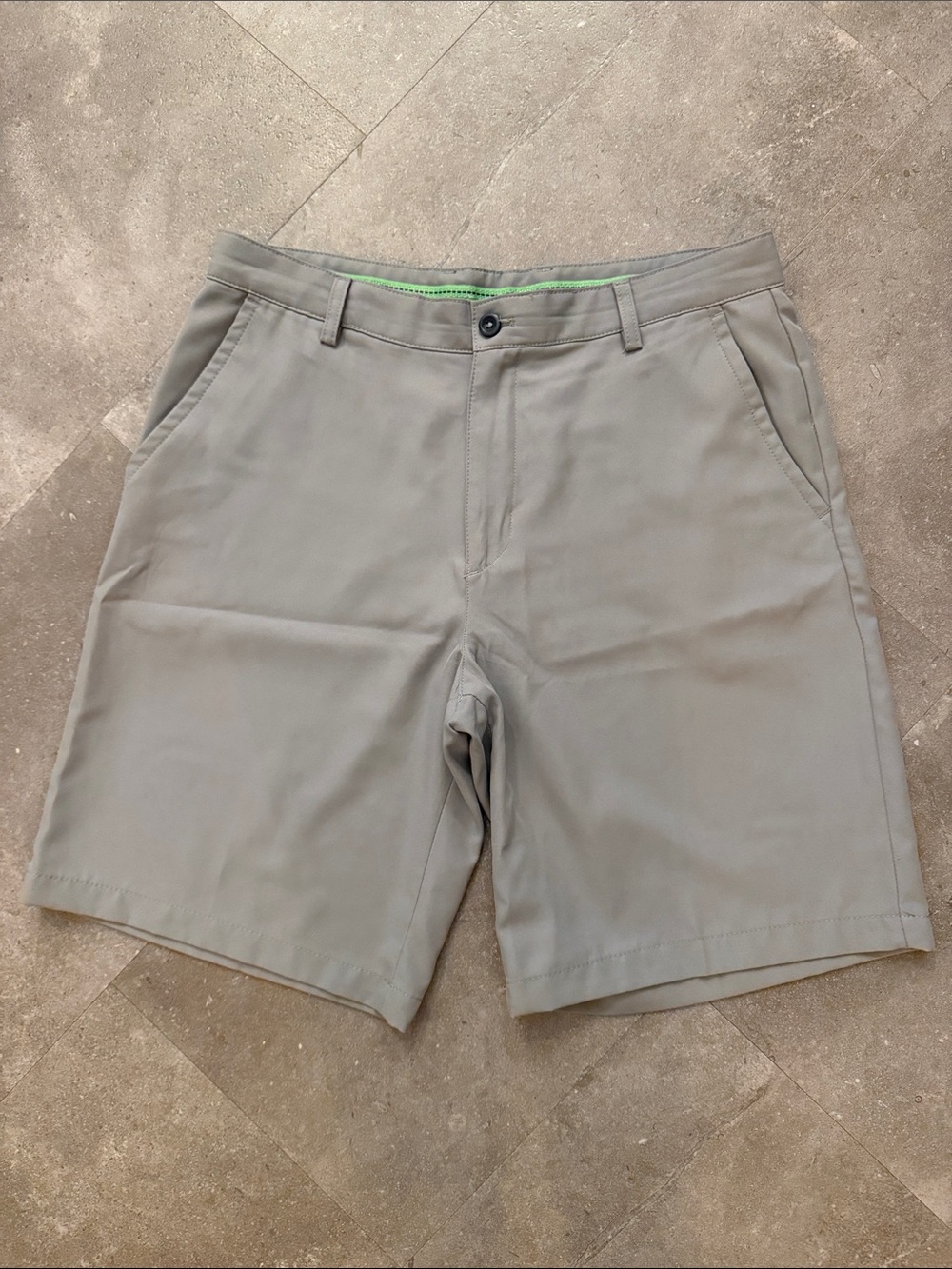 Men's Flat Front Izod Golf Performance Shorts — Light Gray-Sz 34